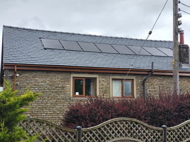 8.16kW | 510W AIKO Solar Panel | 8kw Sunsynk | 2 x GSL 10.24kWh batteries | E4 7LG